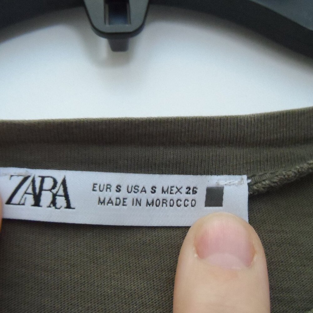 Zara- olive color , oversized crop top -size S - Picture 3 of 4